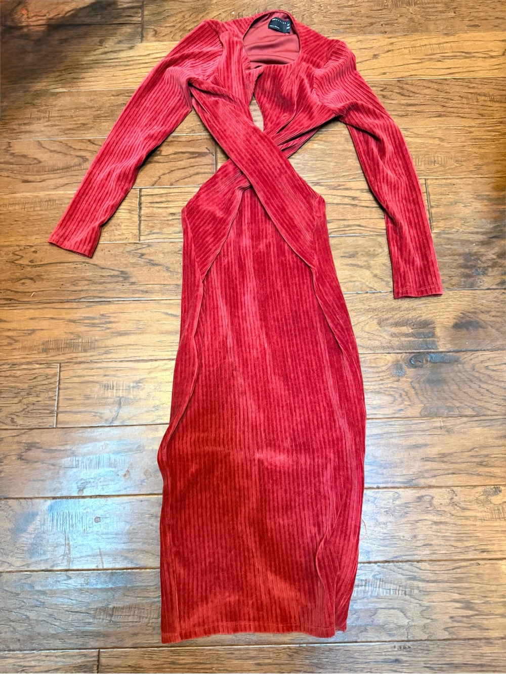 ASOS DESIGN Red Velvet Ribbed Cut Out Midi Dress | Size US 6 | Date Night Glam - Picture 10 of 12